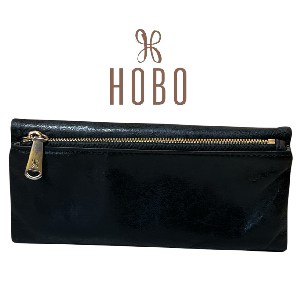 Pre-Owned Vintage HOBO Black Leather Trifold Magnetic Wallet
